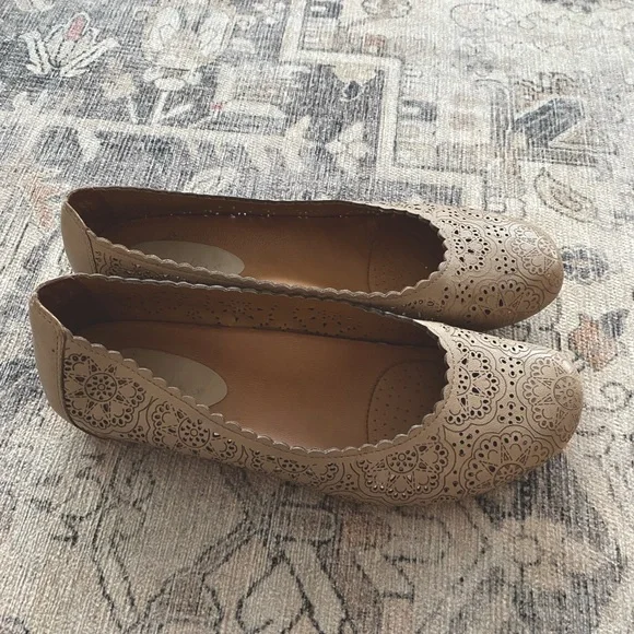 Earthies Bindi Ballet Flat - Picture 2 of 5